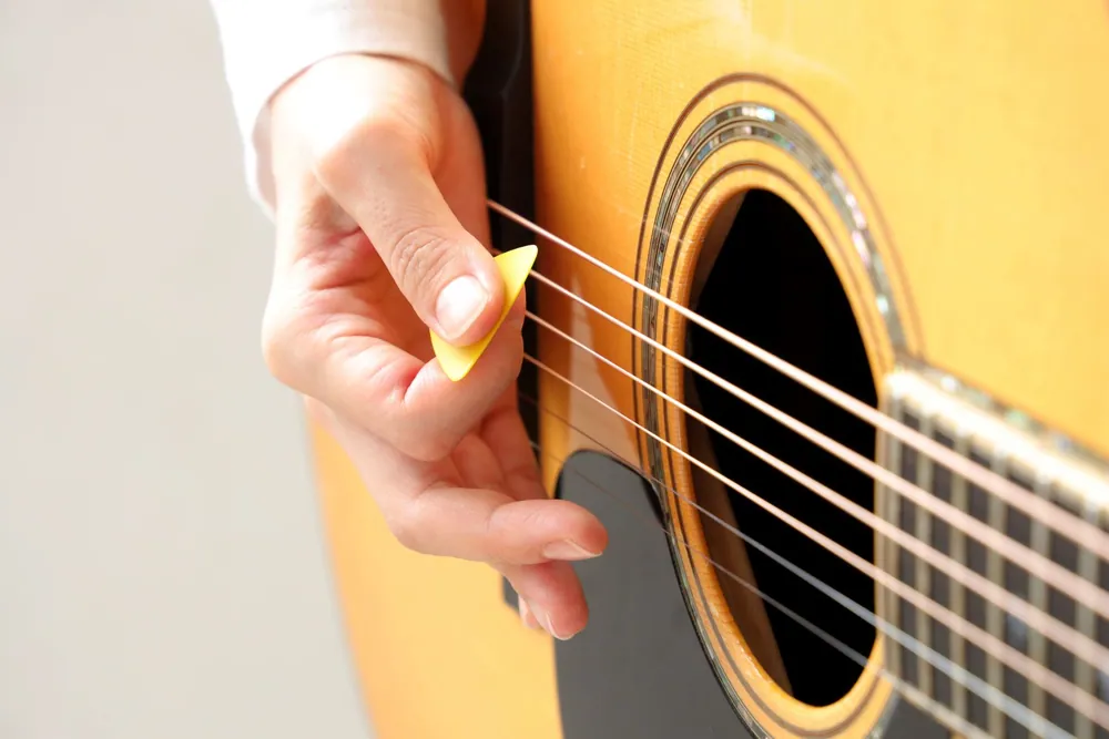 読んでわかる、見て弾ける！ アコースティックギタースタートブック