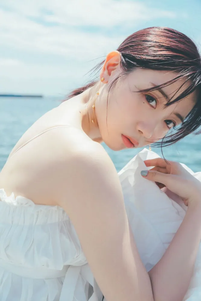 来栖りん写真集 step by step」限定カバー＋特典（ブロマイド