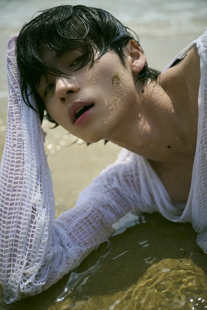 井内悠陽1st写真集 Fleur」井内悠陽 [タレント写真集] - KADOKAWA