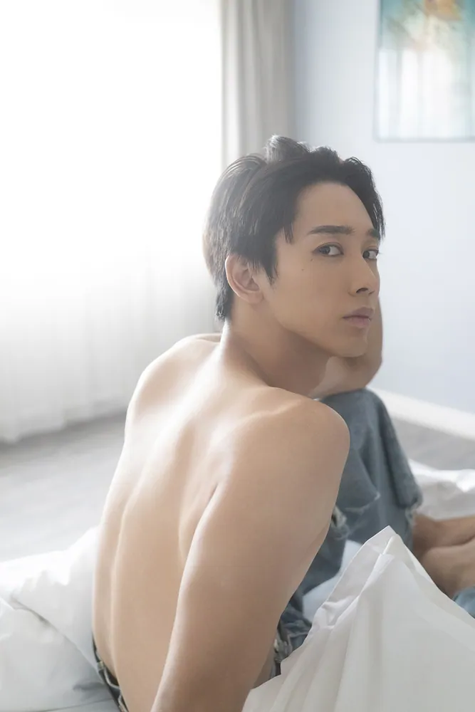 近藤頌利写真集（仮）」近藤頌利 [タレント写真集] - KADOKAWA