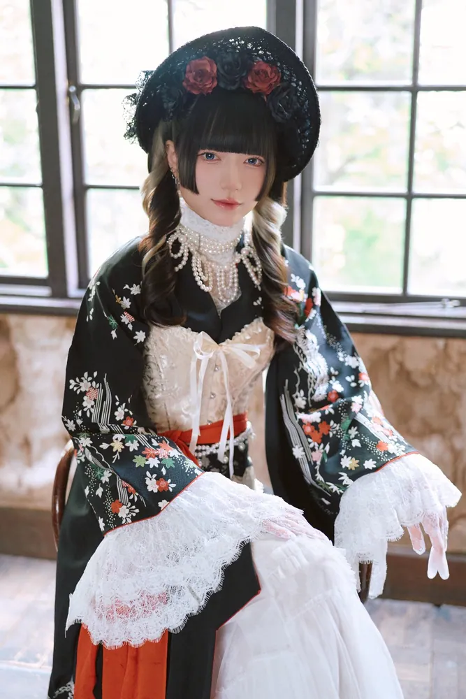 きゅるりんってしてみて 5th Anniversary Photobook カワイイ
