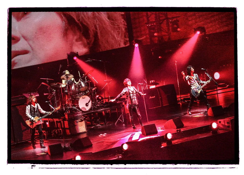 THE YELLOW MONKEY 偉大なる復活 Photographs by MITCH IKEDA